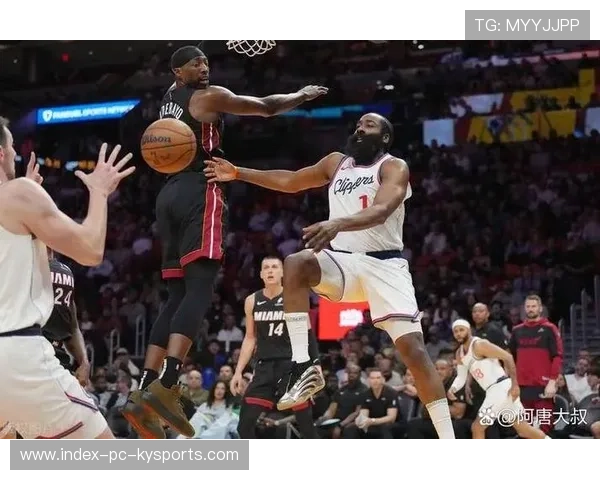 热火依靠巴特勒稳定杀伤,主场气势旺盛