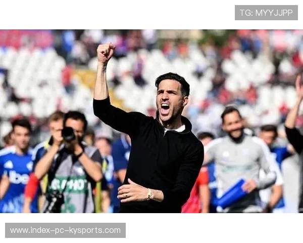 莱奥回传队友门前捅射成功